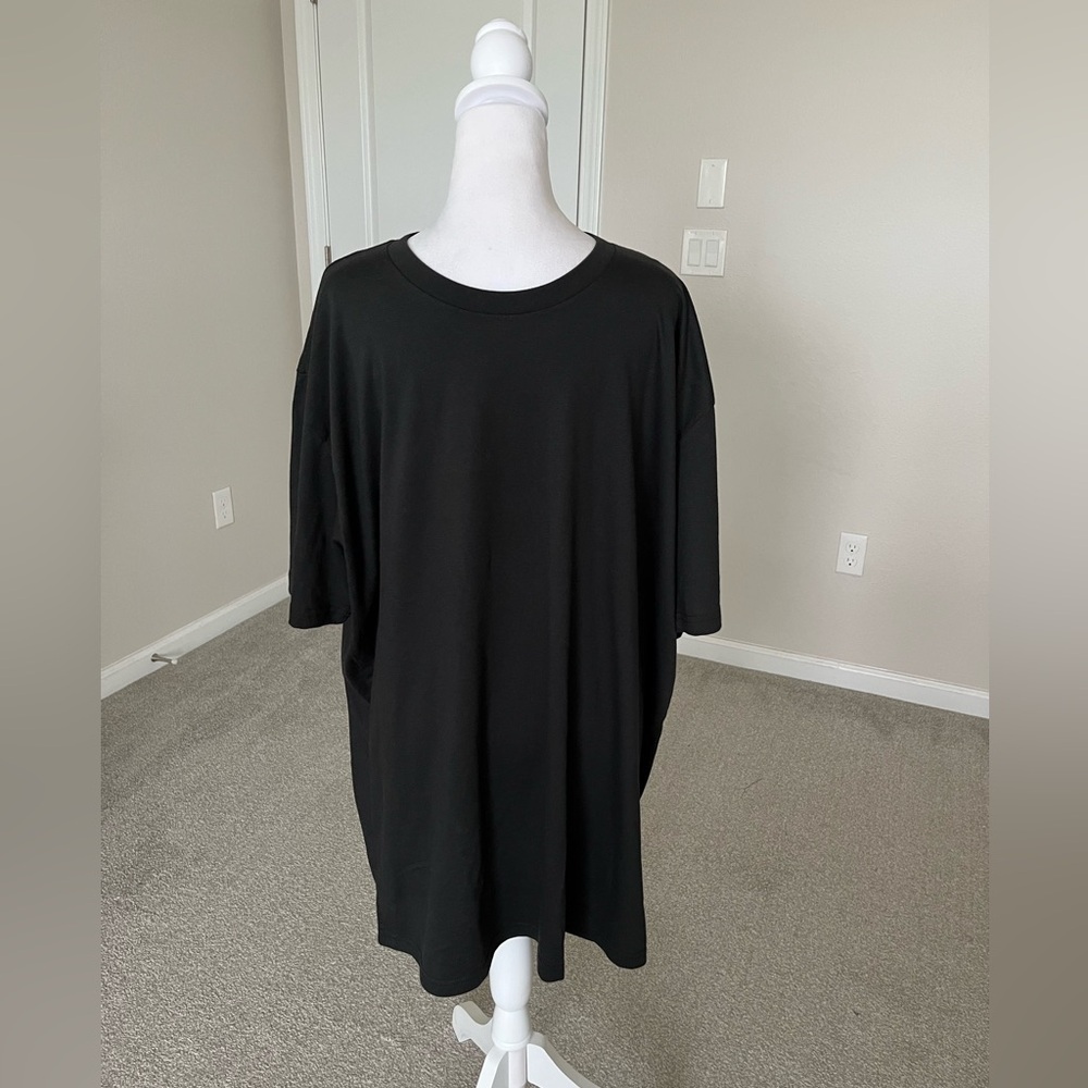 NWOT Fresh Clean Tees Black Crew Neck Tshirtrt Size Small 3XL